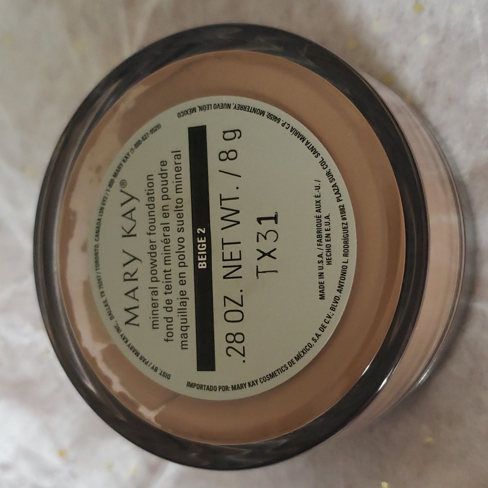 Mary Kay Mineral Foundation Beige 2